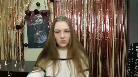 Snapshot of raspberry0101 chatting on 01/14/25, 01:28 raspberry0101 online show from 01/14/25, 01:28