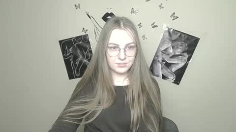 Snapshot of raspberry0101 chatting on 01/30/25, 01:42 raspberry0101 online show from 01/30/25, 01:42