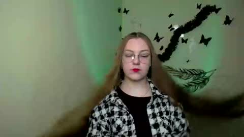 Snapshot of raspberry0101 chatting on 02/07/25, 02:04 raspberry0101 online show from 02/07/25, 02:04