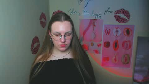 Snapshot of raspberry0101 chatting on 02/13/25, 10:22 raspberry0101 online show from 02/13/25, 10:22