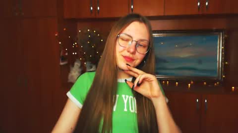 Snapshot of raspberry0101 chatting on 03/04/25, 05:13 raspberry0101 online show from 03/04/25, 05:13