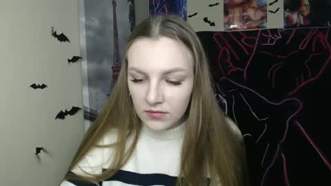 Snapshot of raspberry0101 chatting on 11/04/25, 07:40 raspberry0101 online show from 11/04/25, 07:40