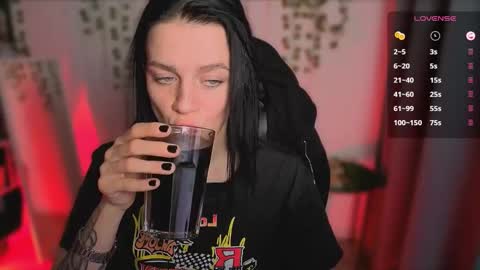 Snapshot of raspberry__girl chatting on 10/22/25, 10:20 Rita My schedule for this week Thursday-Monday online show from 10/22/25, 10:20