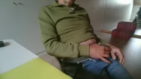 Snapshot of rataplan_55 chatting on 09/17/25, 10:39 rataplan online show from 09/17/25, 10:39