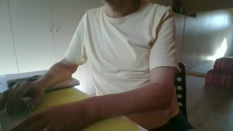 Snapshot of rataplan_55 chatting on 09/29/25, 12:10 rataplan online show from 09/29/25, 12:10