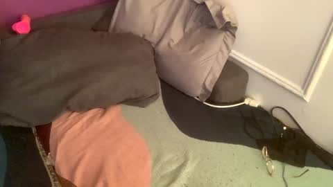 Snapshot of rattlesnakebitch chatting on 12/24/24, 10:33 Rattlesnake Bitch 666 online show from 12/24/24, 10:33