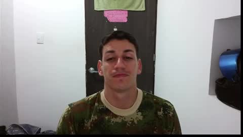 Raul online show from 05/05/26, 01:24