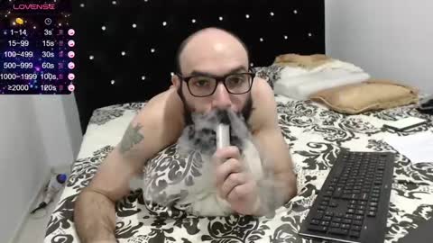 Snapshot of raul27big chatting on 01/26/25, 08:45 RaulWildBoy27 online show from 01/26/25, 08:45