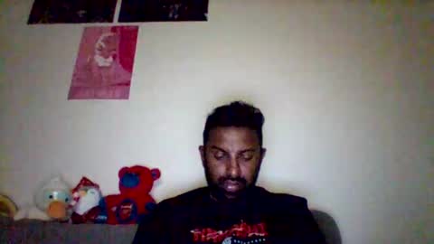 raul2k2 online show from 12/03/25, 08:51