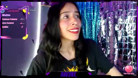   online show from 11/06/25, 11:33