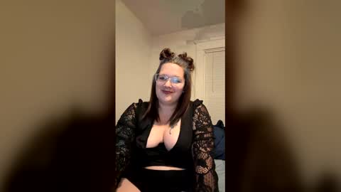 raven6922 online show from 04/27/26, 05:38