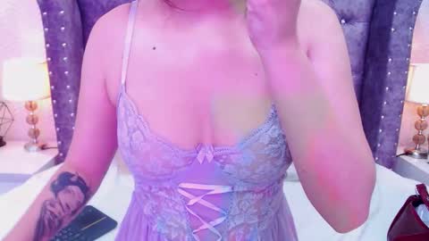raven_love_ online show from 10/08/25, 08:06