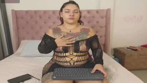 Raven online show from 02/08/26, 01:25