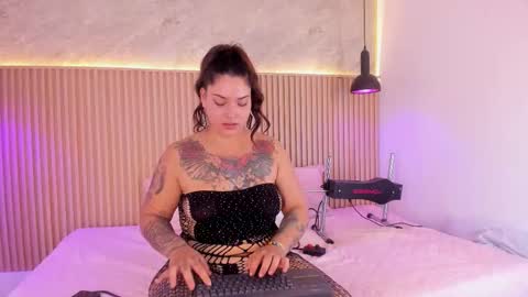 Raven online show from 02/18/26, 03:19