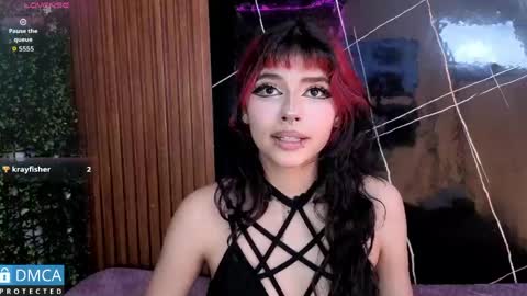 Snapshot of raven_rox_ chatting on 05/04/26, 07:21 raven_rox_ online show from 05/04/26, 07:21