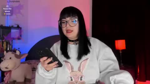 Raven  online show from 03/19/26, 02:26