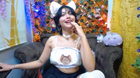 Snapshot of ravenn_20 chatting on 02/07/25, 02:58 RavenN online show from 02/07/25, 02:58