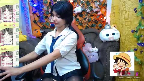 Snapshot of ravenn_20 chatting on 02/11/25, 11:32 RavenN online show from 02/11/25, 11:32