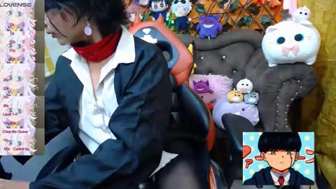 Snapshot of ravenn_20 chatting on 02/21/25, 05:31 RavenN online show from 02/21/25, 05:31