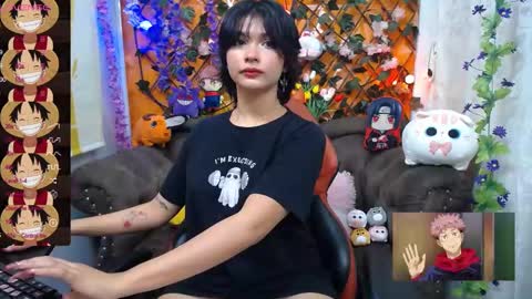 Snapshot of ravenn_20 chatting on 03/12/25, 11:31 RavenN online show from 03/12/25, 11:31