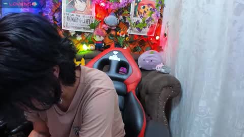 Snapshot of ravenn_20 chatting on 10/16/25, 11:33 RavenN online show from 10/16/25, 11:33