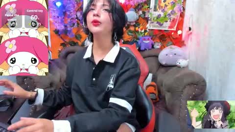 Snapshot of ravenn_20 chatting on 10/24/25, 11:28 RavenN online show from 10/24/25, 11:28