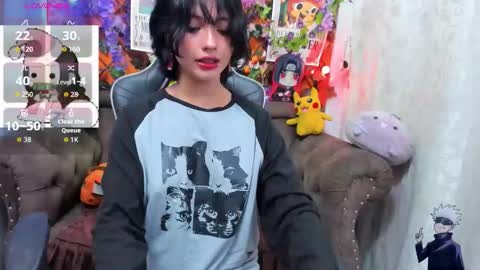 Snapshot of ravenn_20 chatting on 12/05/25, 11:30 RavenN online show from 12/05/25, 11:30