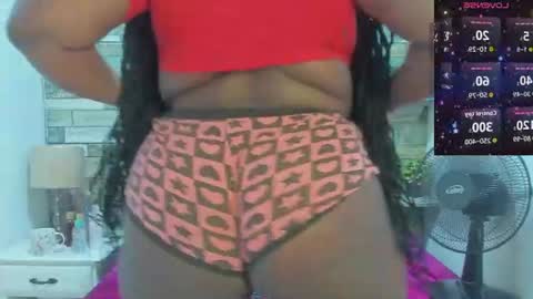 Snapshot of ravennova_ chatting on 06/19/26, 02:43 ravennova_ online show from 06/19/26, 02:43