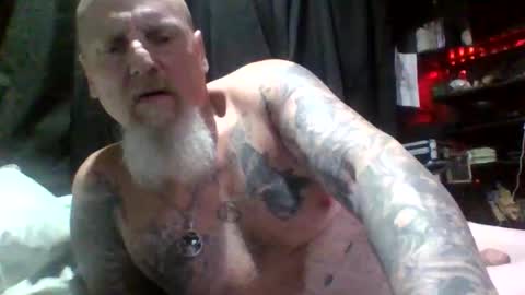 ravens18816981 online show from 02/15/26, 12:25