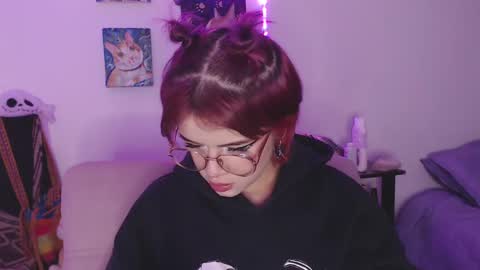 Snapshot of raventh_ chatting on 02/11/25, 05:37 raventh_ online show from 02/11/25, 05:37