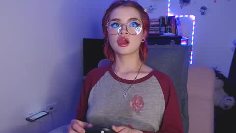 Snapshot of raventh_ chatting on 02/13/25, 05:48 raventh_ online show from 02/13/25, 05:48