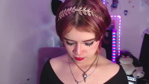 Snapshot of raventh_ chatting on 02/21/25, 12:16 raventh_ online show from 02/21/25, 12:16