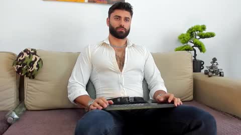 Adam online show from 01/09/26, 07:11