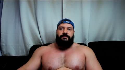 Snapshot of rawmathews chatting on 05/01/26, 11:31 rawmathews online show from 05/01/26, 11:31