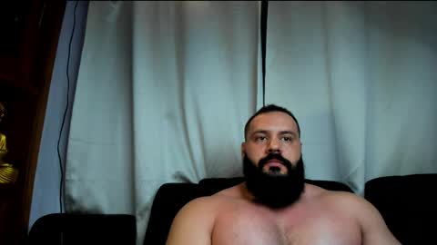 Snapshot of rawmathews chatting on 05/08/26, 01:00 rawmathews online show from 05/08/26, 01:00