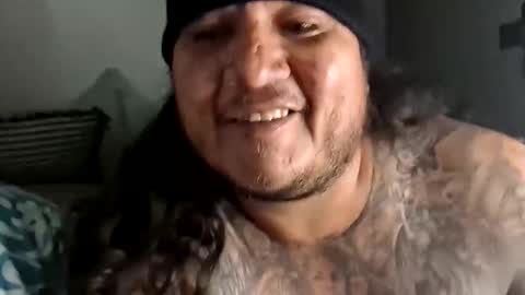 Snapshot of ray19821982 chatting on 03/16/26, 09:13 Ready4U online show from 03/16/26, 09:13