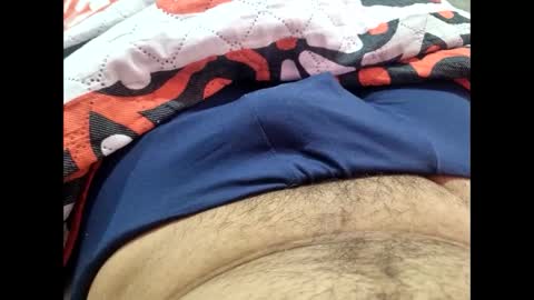 ray_rey1210 online show from 04/24/26, 03:42