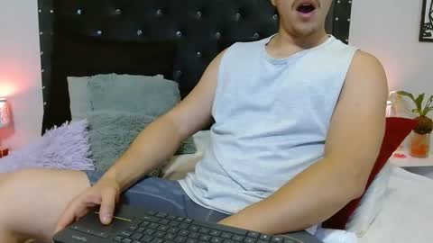 Ray online show from 02/10/25, 12:41