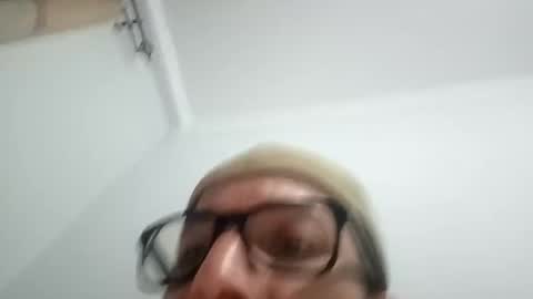 Snapshot of rayan1907 chatting on 01/04/25, 12:16 rayan1907 online show from 01/04/25, 12:16