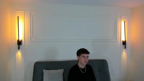 YE online show from 11/19/25, 02:28