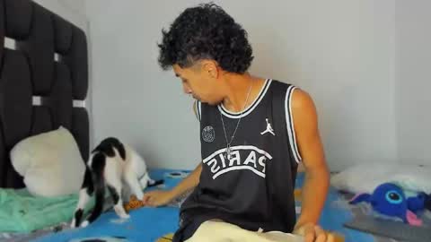 Rayn online show from 11/03/25, 02:07