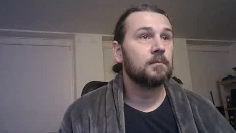 Snapshot of rayhaarlem chatting on 11/17/25, 11:54 rayhaarlem online show from 11/17/25, 11:54