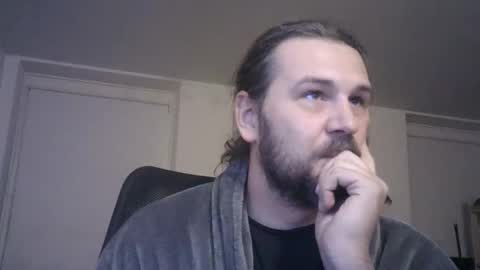 Snapshot of rayhaarlem chatting on 11/26/25, 09:49 rayhaarlem online show from 11/26/25, 09:49