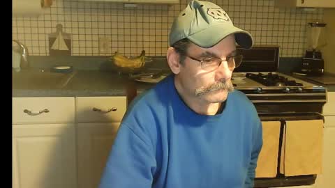 Ray online show from 01/15/25, 08:20