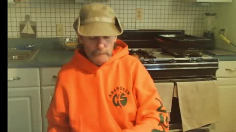 Ray online show from 10/27/25, 08:02