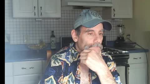 Snapshot of raylene4u2 chatting on 06/08/26, 07:31 Ray online show from 06/08/26, 07:31