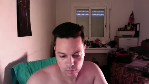 Snapshot of rayolex chatting on 09/20/25, 12:17 rayolex online show from 09/20/25, 12:17