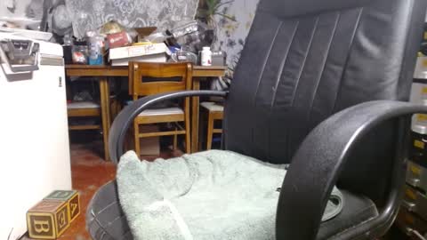 Ray online show from 01/03/25, 05:10