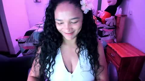 Danna online show from 05/09/26, 02:55