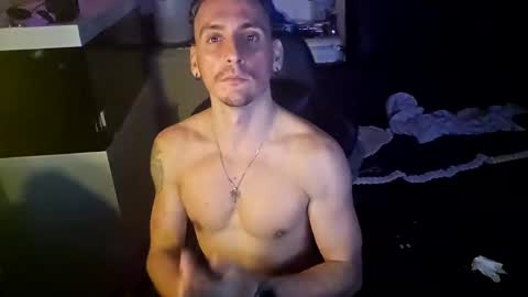 Rayzel online show from 01/07/26, 12:02